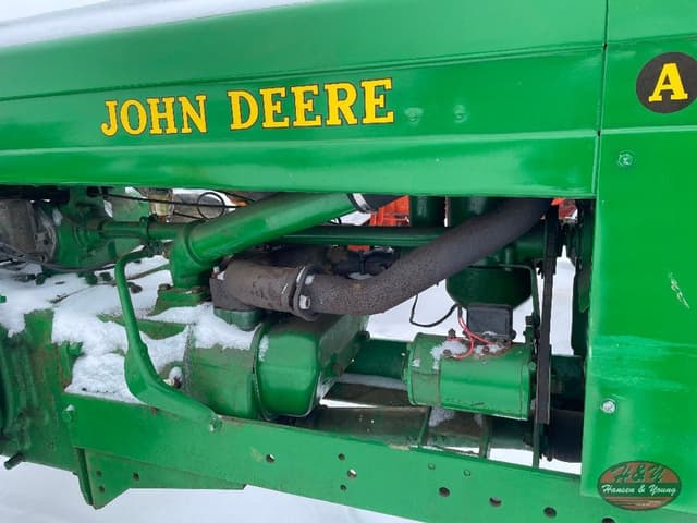 Image of John Deere A equipment image 1