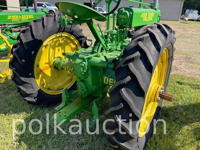 Image of John Deere A equipment image 4