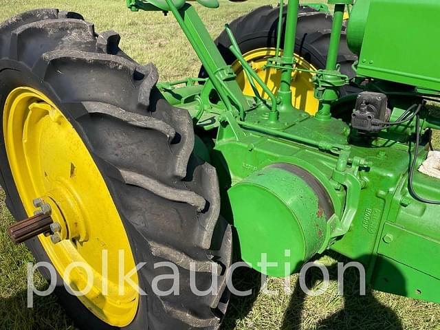 Image of John Deere A equipment image 3