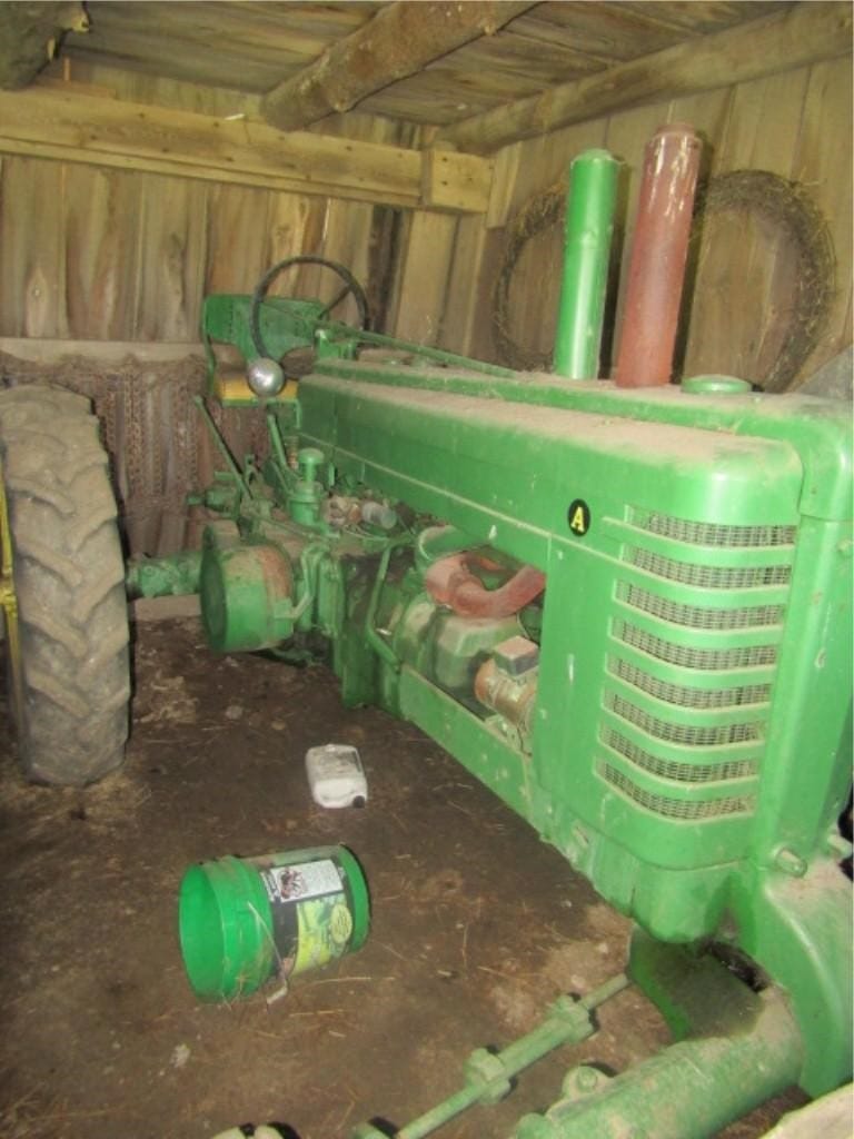 John Deere A Equipment Image0