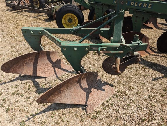 Main image John Deere A0045