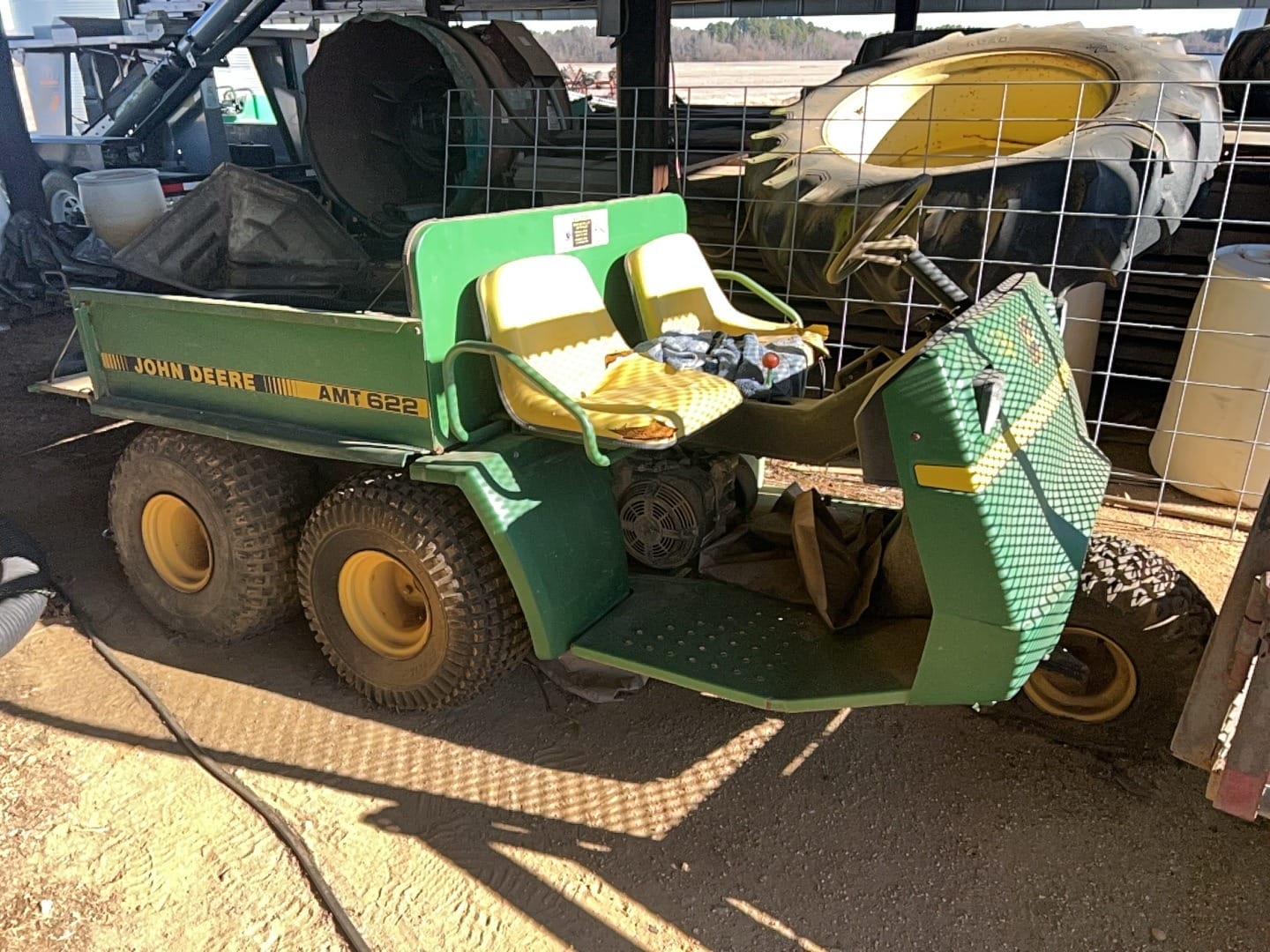 John Deere AMT622 Equipment Image0