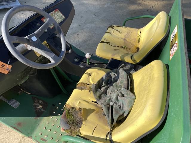 Image of John Deere AMT626 equipment image 3