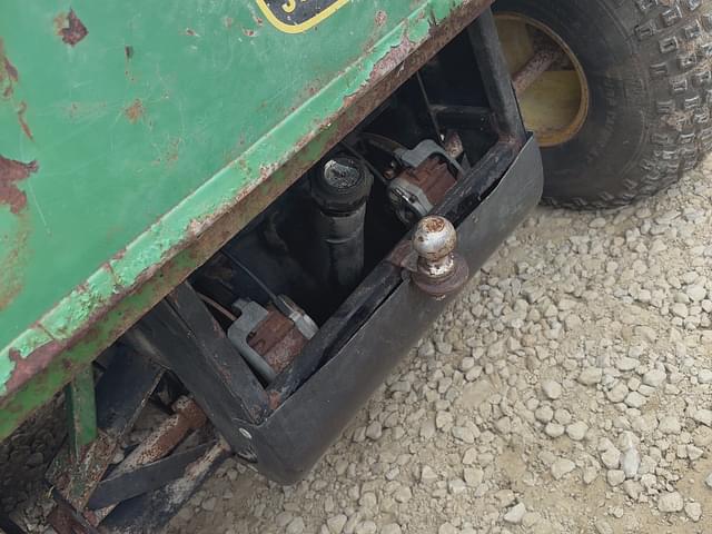 Image of John Deere AMT600 equipment image 4