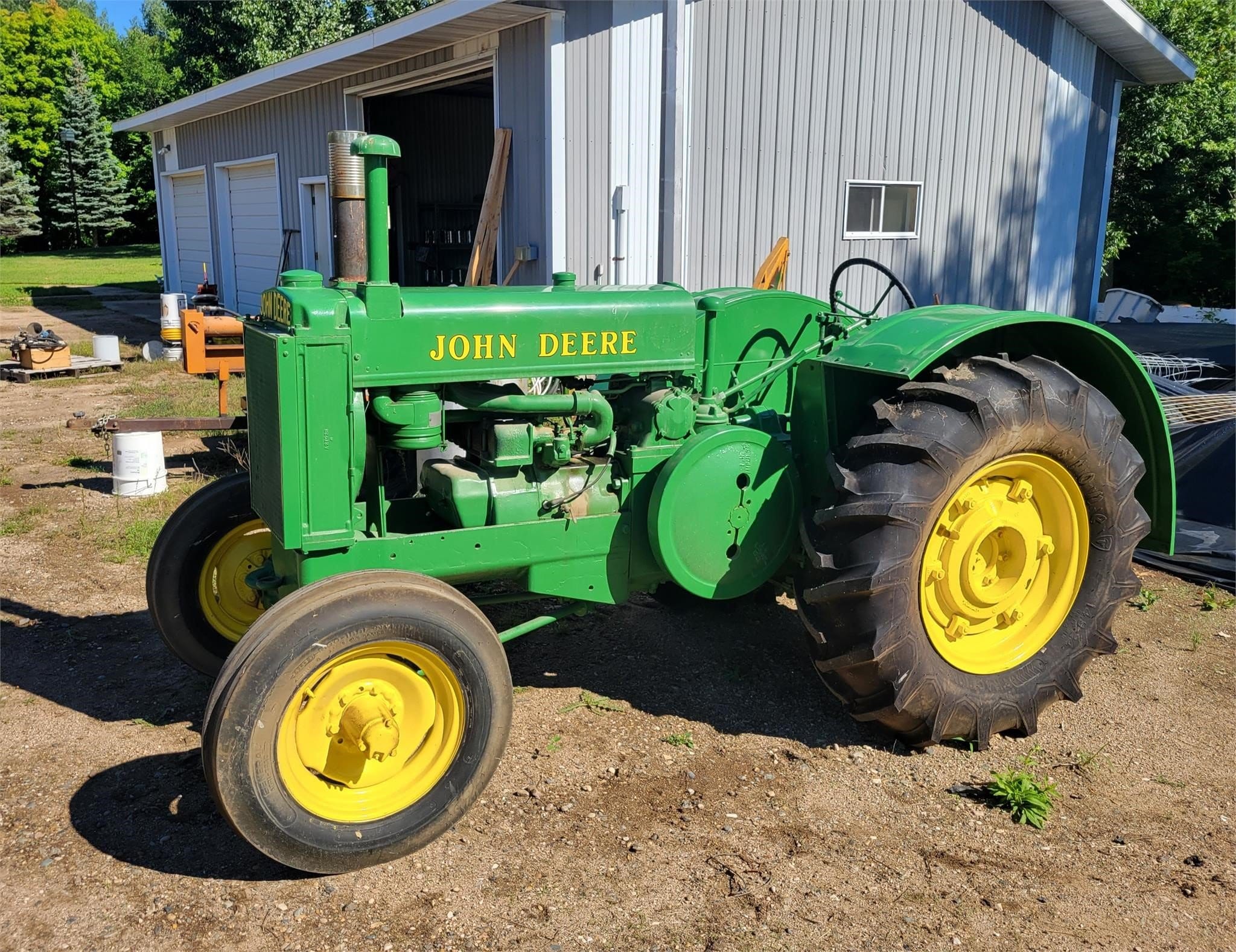 Main image John Deere AR
