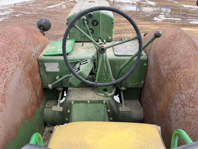 Image of John Deere AR equipment image 4