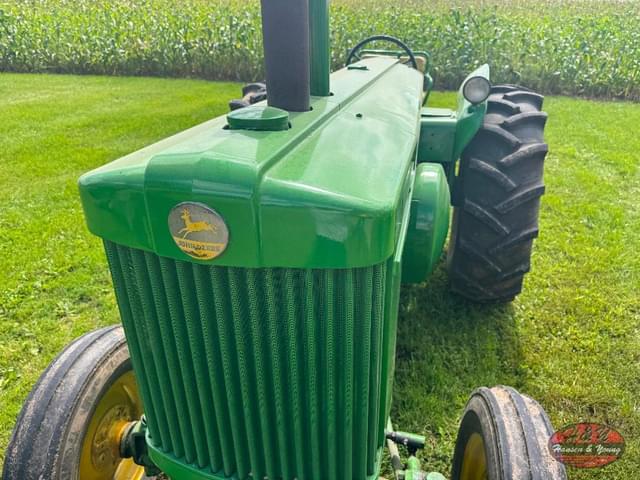Image of John Deere AR equipment image 1