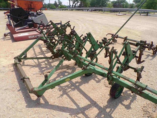 Image of John Deere AT4 equipment image 3
