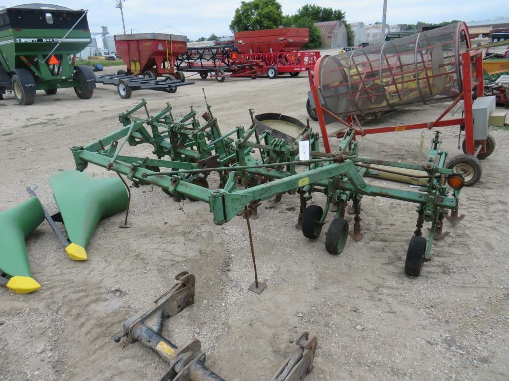 Image of John Deere AT40 Image 0