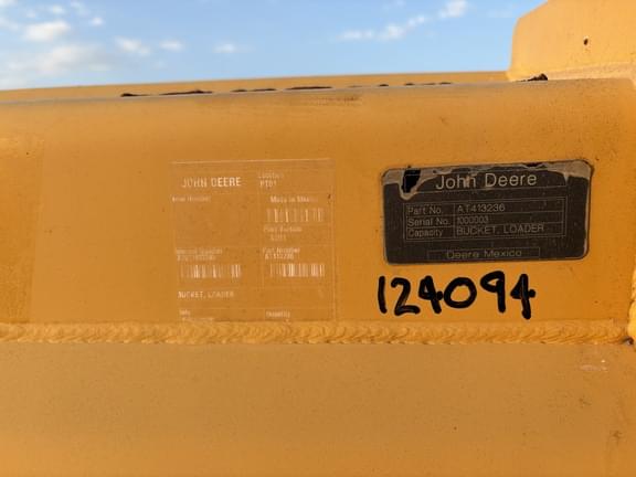 Image of John Deere AT413236 equipment image 4