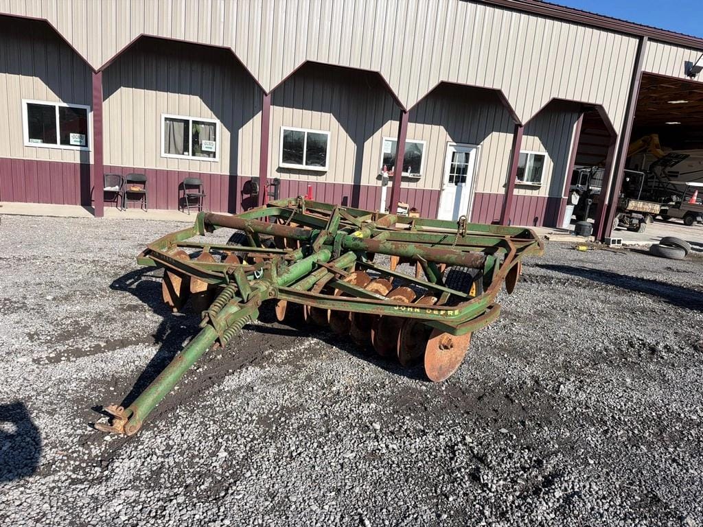 John Deere AW Equipment Image0