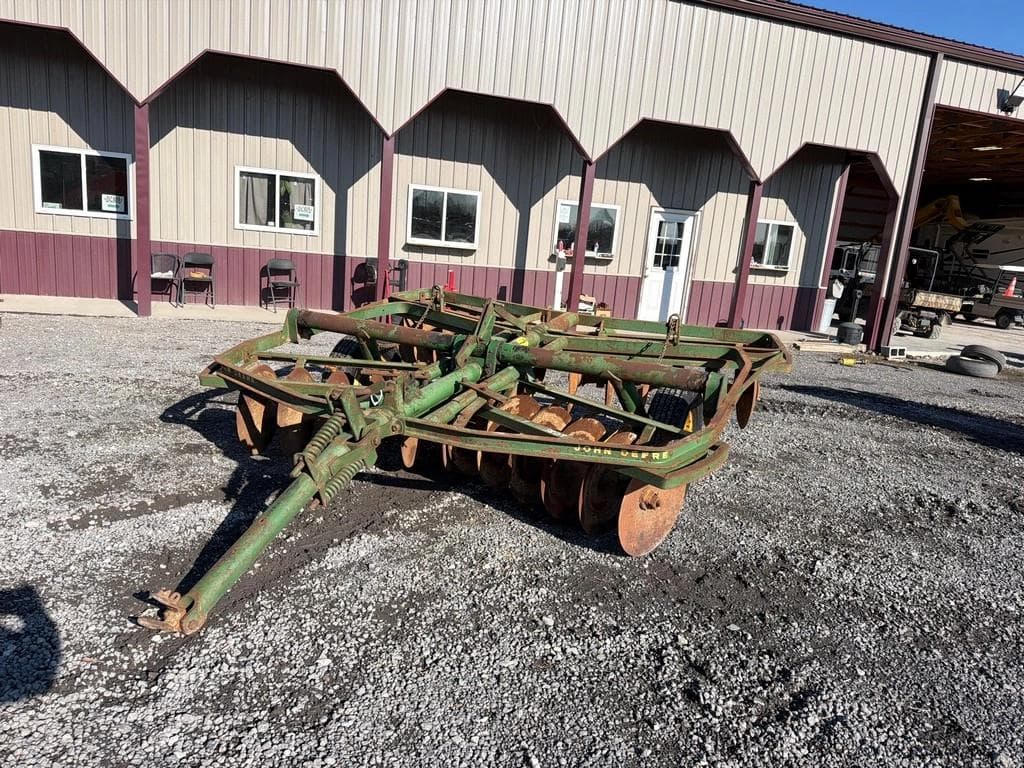 Image of John Deere AW Primary image