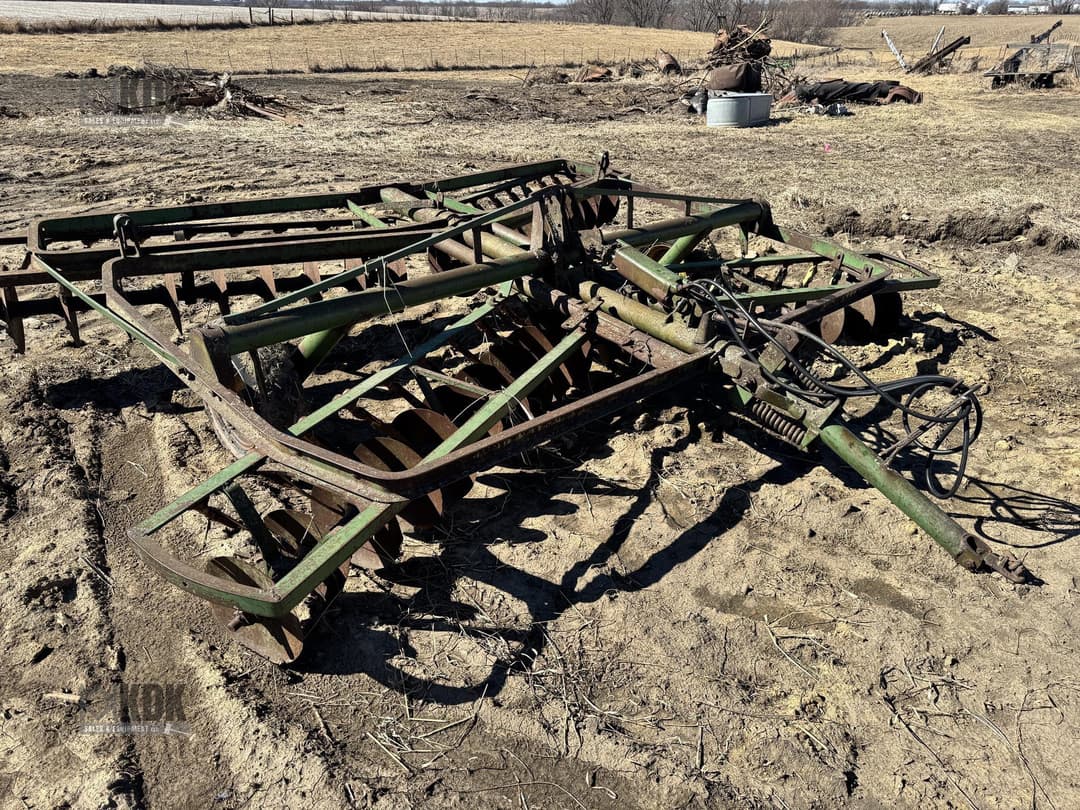 Image of John Deere AW Primary image