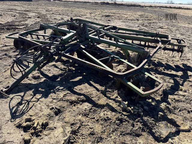 Image of John Deere AW equipment image 1