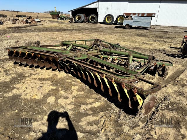 Image of John Deere AW equipment image 4