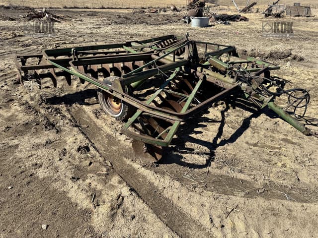 Image of John Deere AW equipment image 2