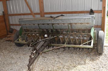 Main image John Deere B