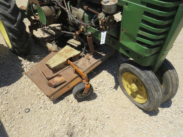 Image of John Deere B equipment image 1