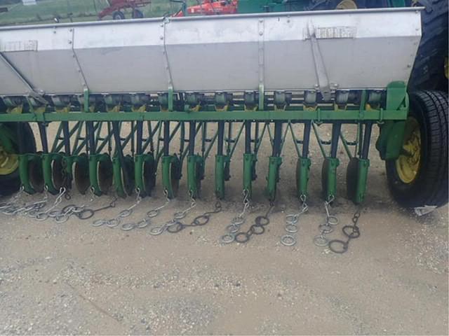 Image of John Deere 5411 equipment image 3