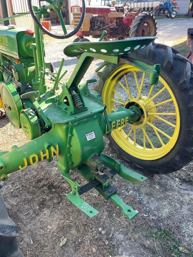 Image of John Deere B equipment image 4