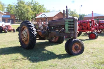 Main image John Deere B