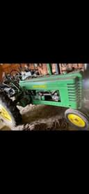 John Deere B Image