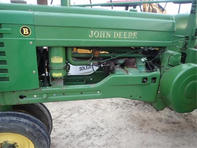 Image of John Deere B equipment image 4