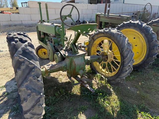 Image of John Deere B equipment image 2