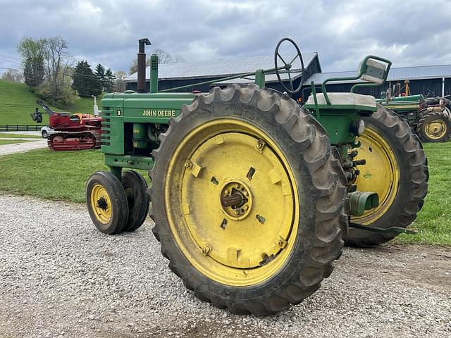 Image of John Deere B equipment image 4