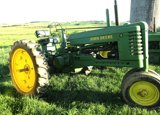 Image of John Deere B Primary Image