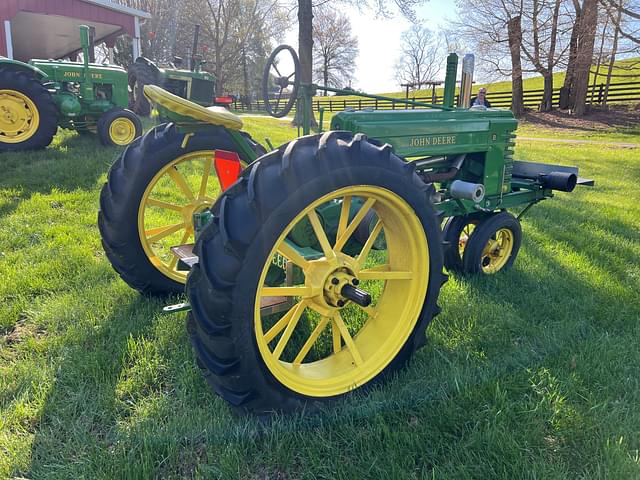 Image of John Deere B equipment image 4