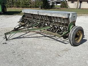 Main image John Deere Van Brunt B 7