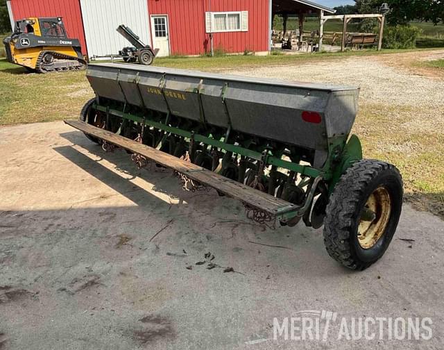 Image of John Deere B equipment image 3