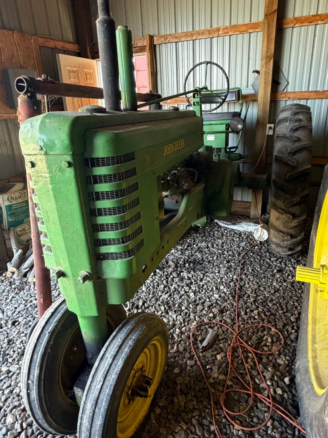 John Deere B Equipment Image0