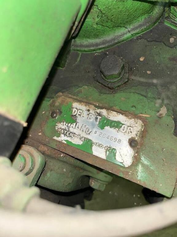 Image of John Deere B equipment image 4