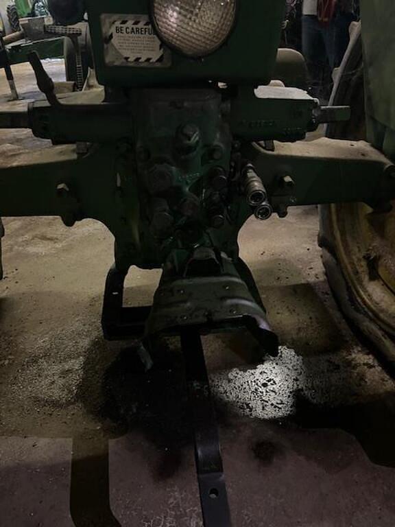 Image of John Deere B equipment image 2