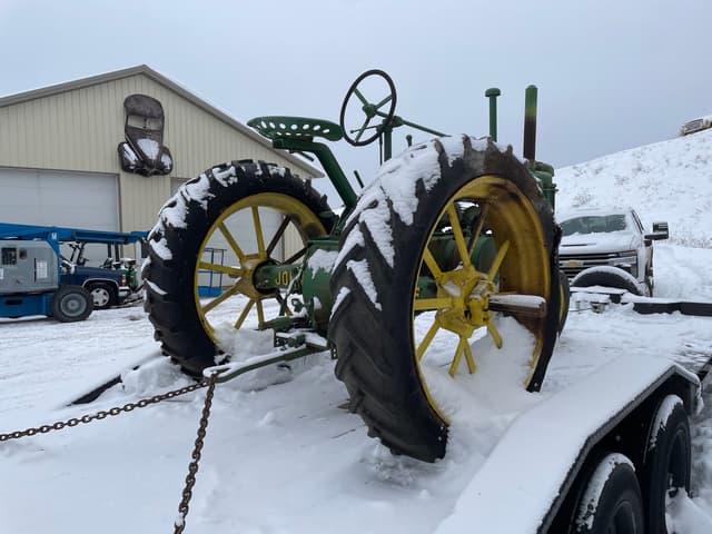 Image of John Deere B equipment image 4