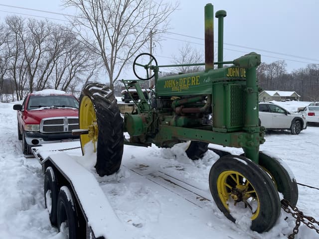 Image of John Deere B equipment image 2