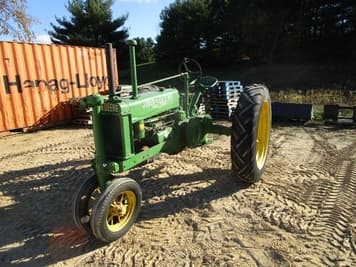 Main image John Deere B
