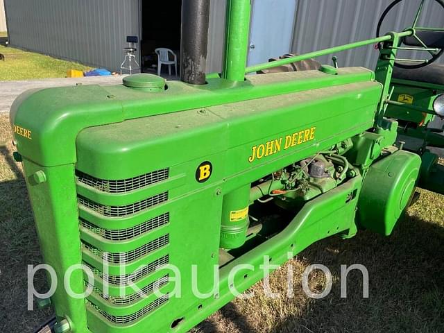 Image of John Deere B equipment image 1