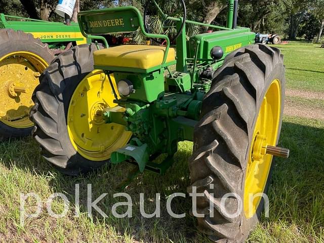 Image of John Deere B equipment image 3