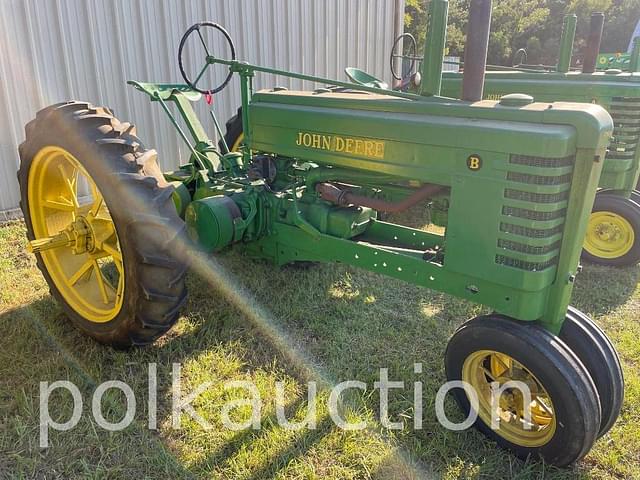 Image of John Deere B equipment image 2