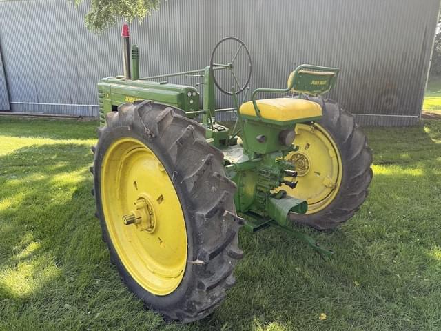 Image of John Deere B equipment image 3