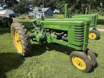 Main image John Deere B