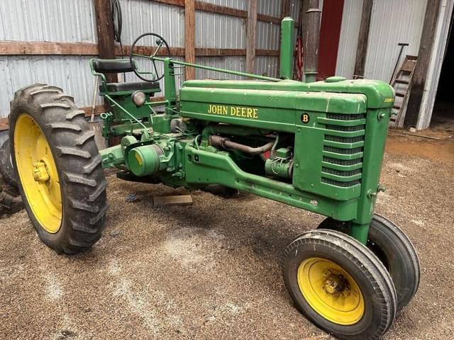 Image of John Deere B equipment image 2