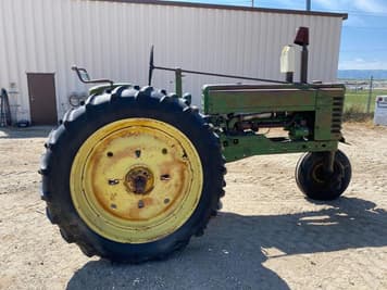 Main image John Deere B