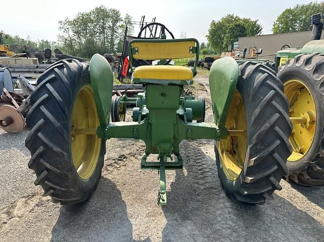 Image of John Deere B equipment image 3