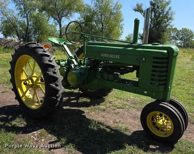 Image of John Deere B equipment image 2