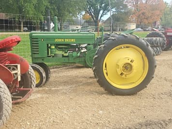 Main image John Deere B