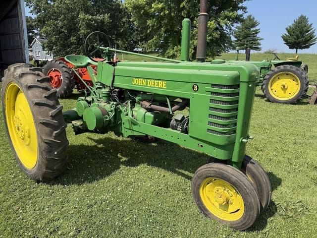 Image of John Deere B equipment image 2